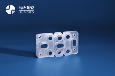 國(guó)內(nèi)藍(lán)寶石加工廠家有哪些 國(guó)內(nèi)藍(lán)寶石加工廠家有哪些